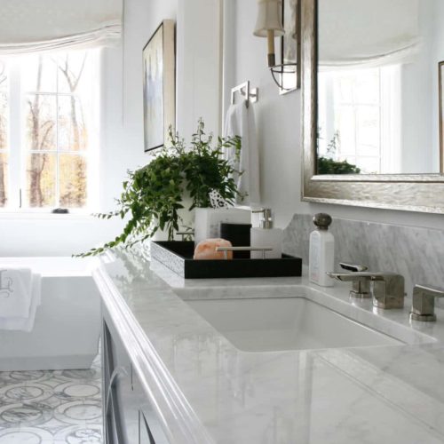 masterbath_wht carerra marble_8842 white carerra master bath vanity