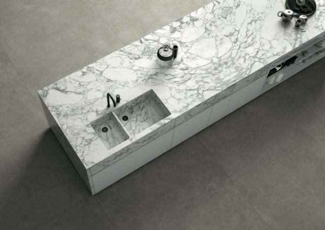 Infinity Cucina porcelain countertops Calacatta Arabescato